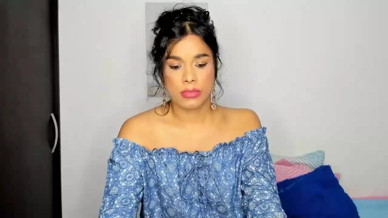 amandacapelliTS on Streamray 