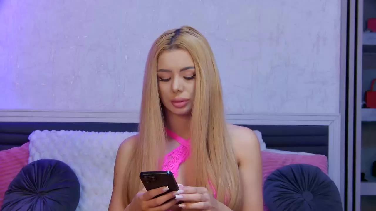 AriannaVoss on Streamray 