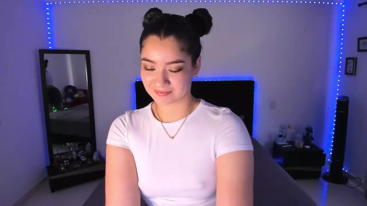 Dasha_01 on Streamray