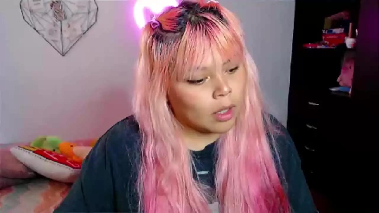 EllieAutumn on Streamray 