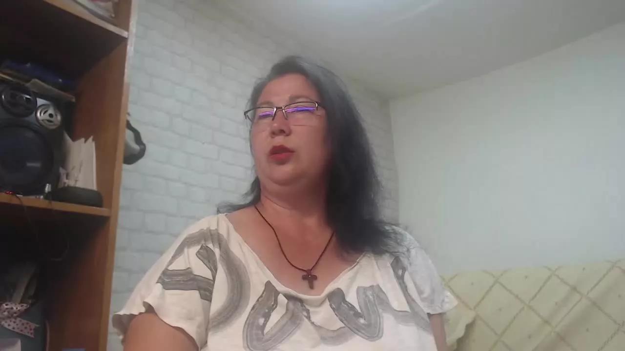 emmawet4u on Streamray 