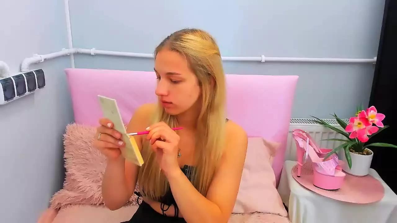 EvetteDiva on Streamray 