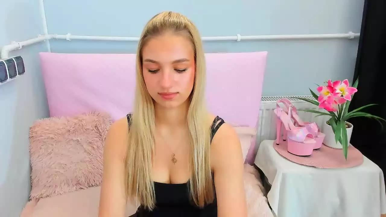 EvetteDiva on Streamray 