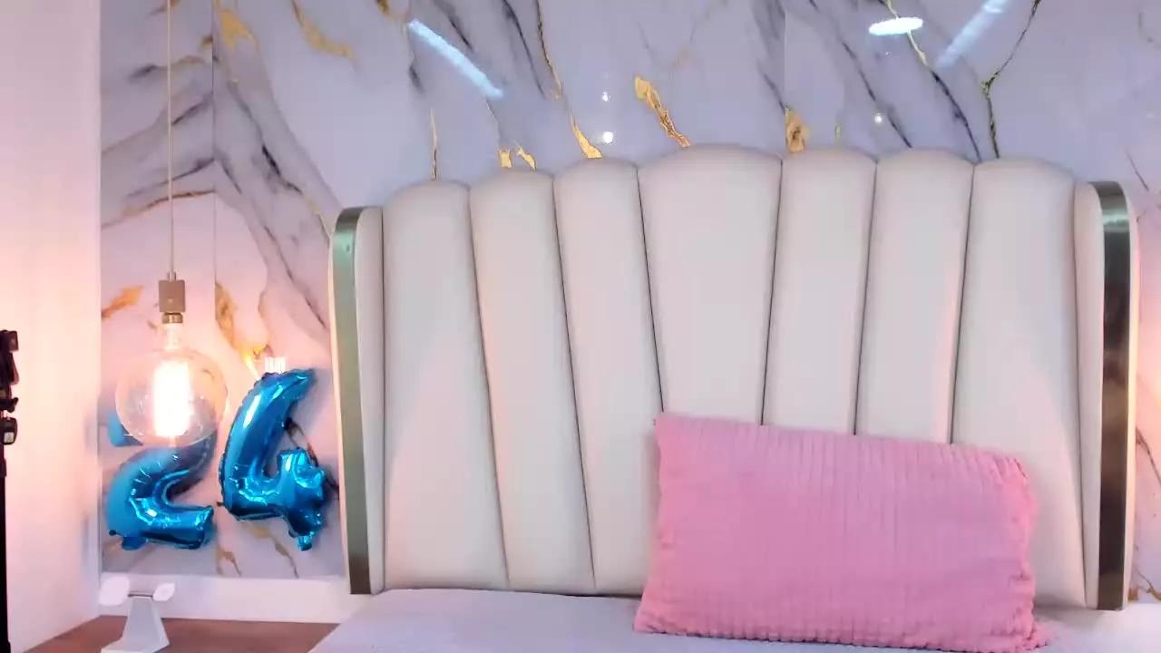 Hannah_Lane on Streamray 
