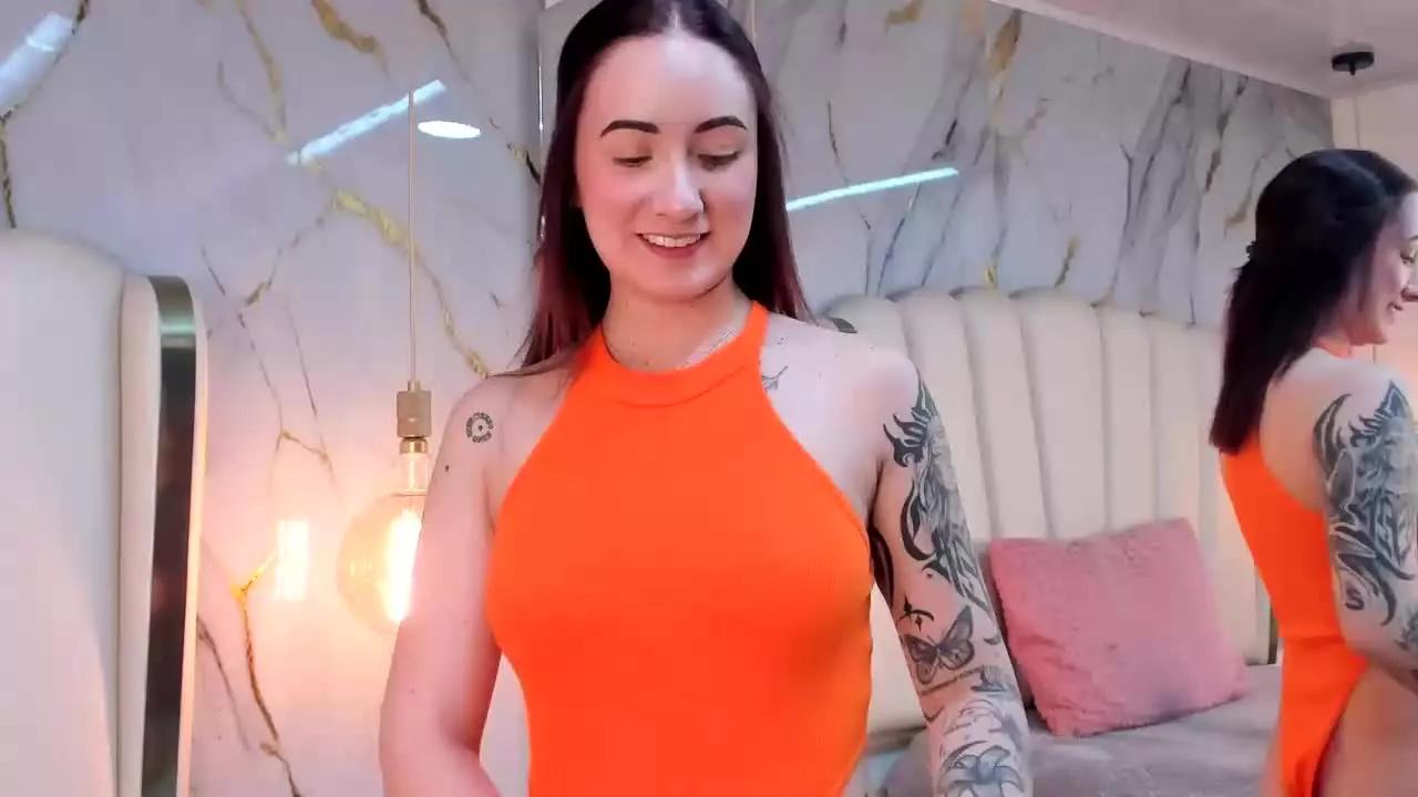 Hannah_Lane on Streamray 