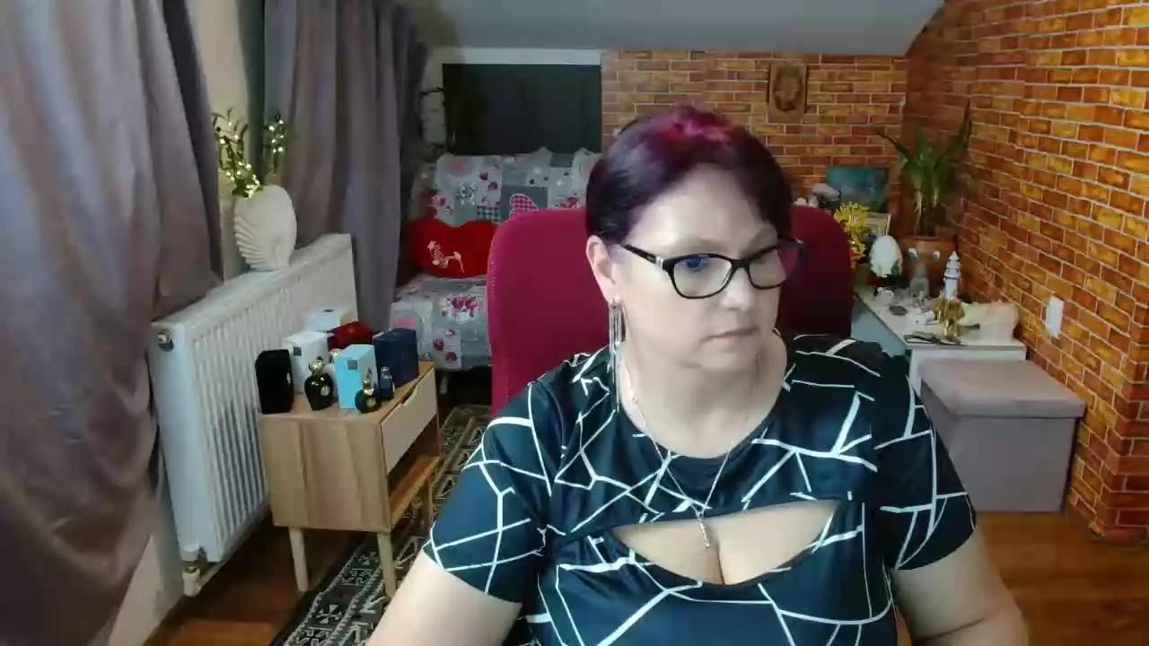 hellen37 on Streamray 