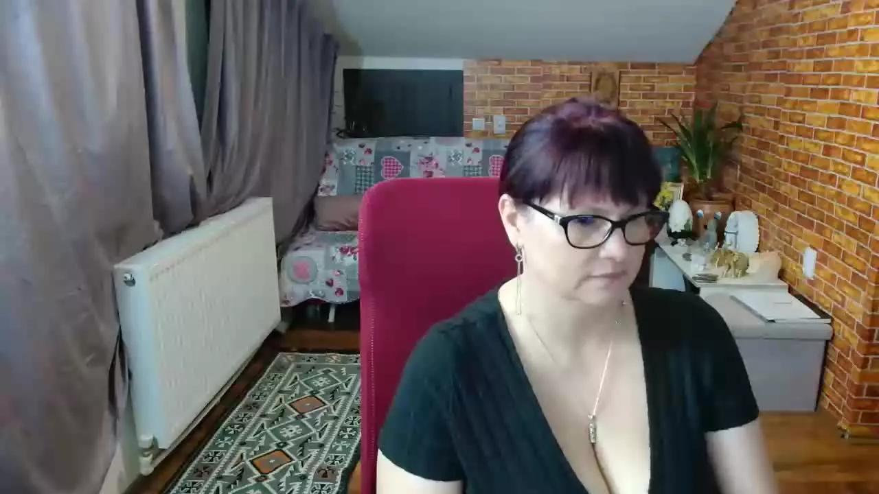 hellen37 on Streamray 