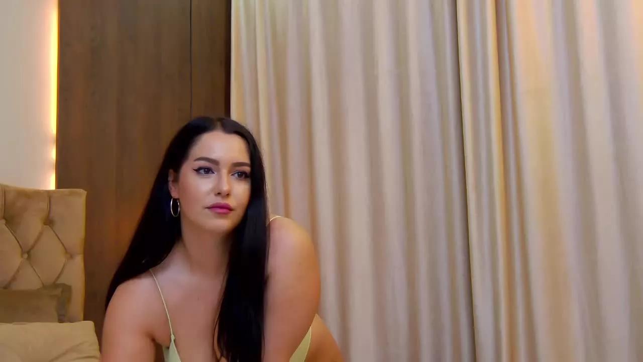 JennifferGray on Streamray 