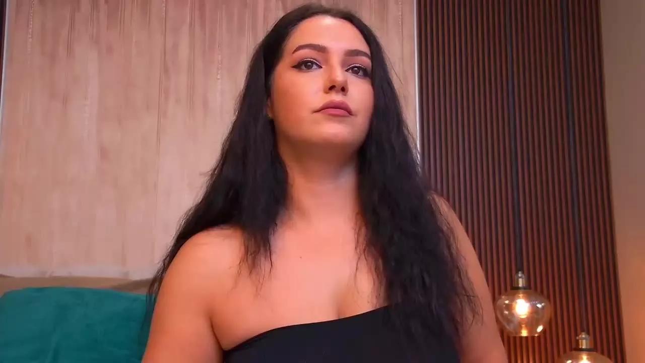 JennifferGray on Streamray 