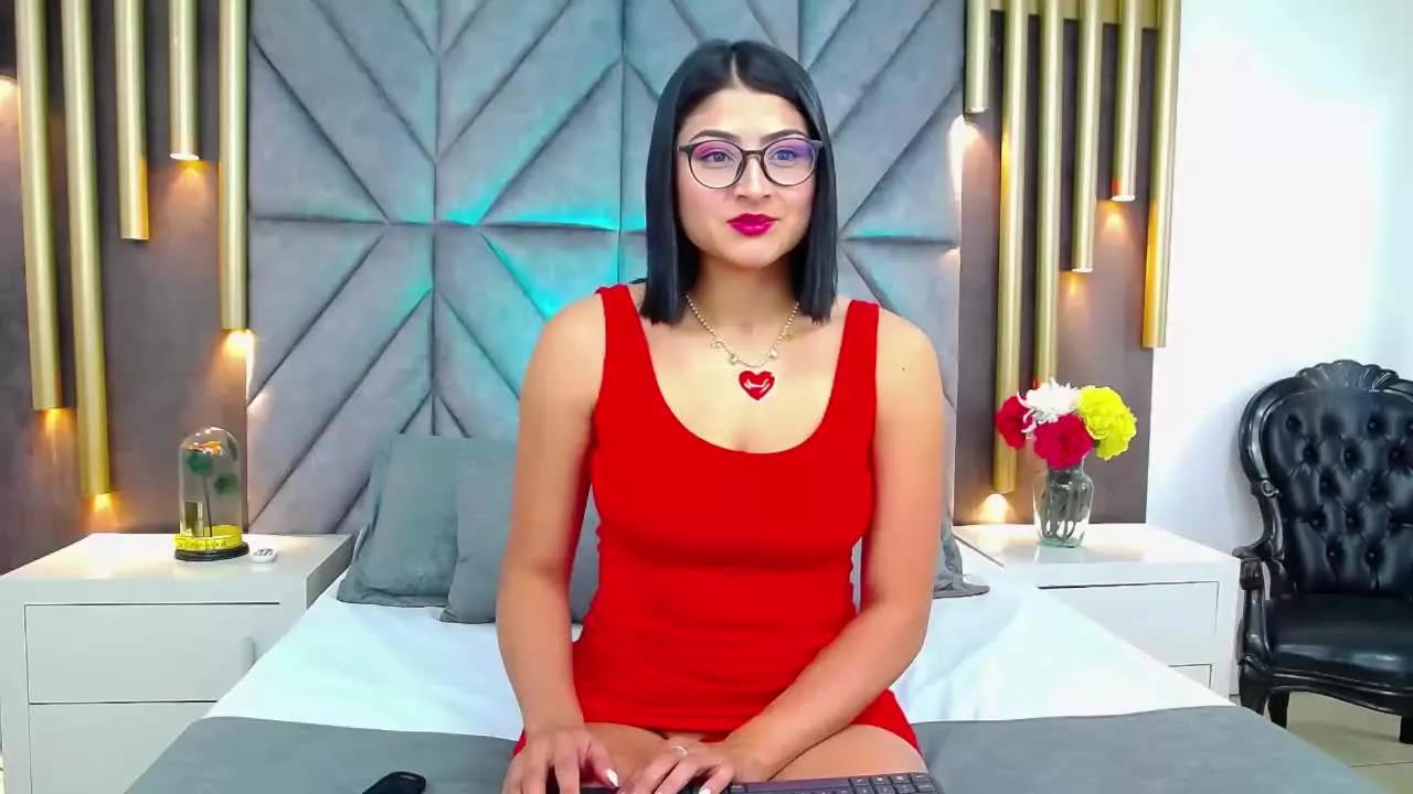 LaraBianco on Streamray 