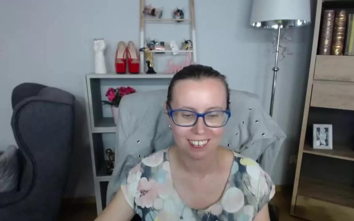 LizzySparkle on Streamray 