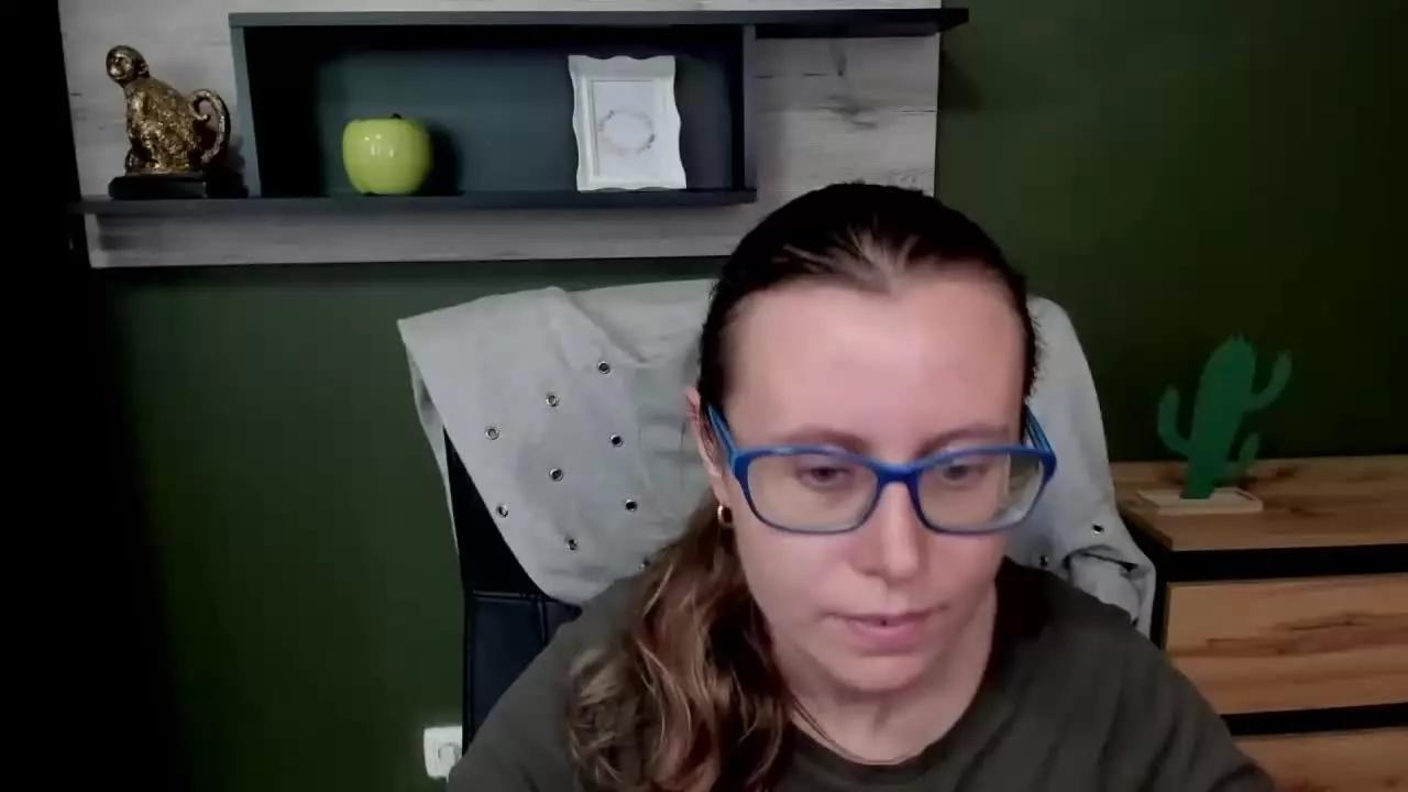 LizzySparkle on Streamray 