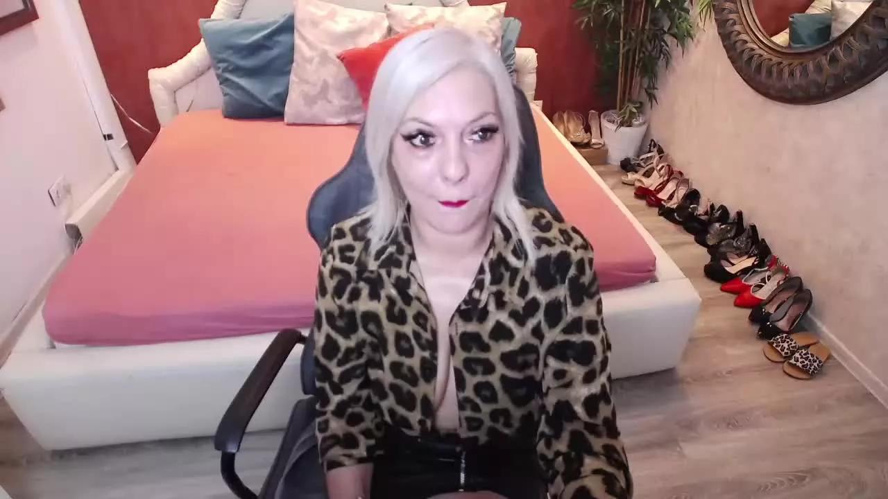 MeAmanda on Streamray 