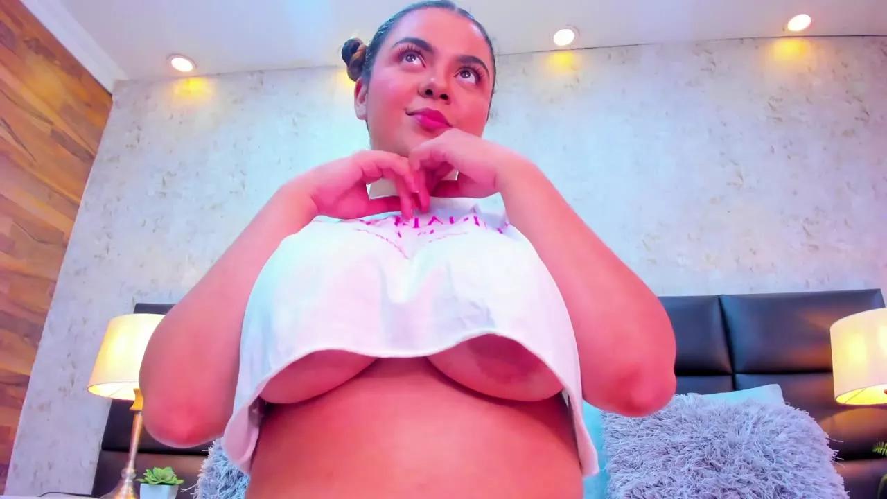 MissSofiia on Streamray 