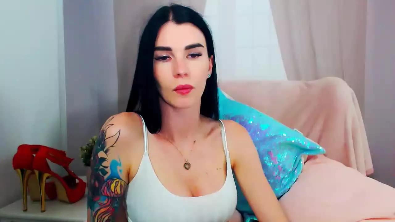 SofiaBrunett on Streamray