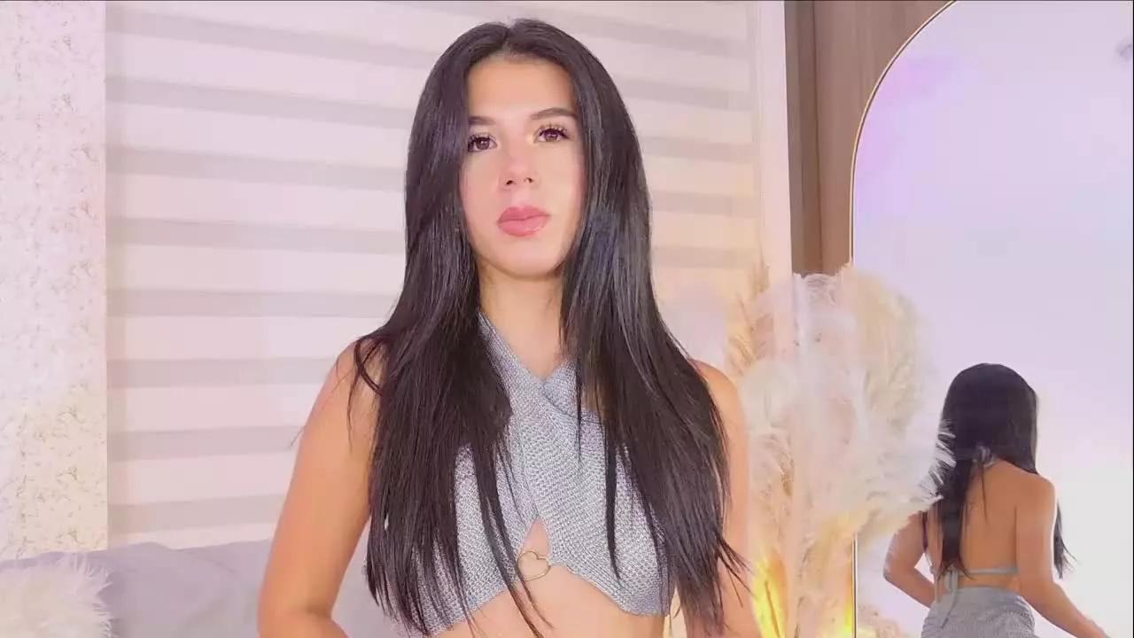 TiffanyCardi on Streamray 