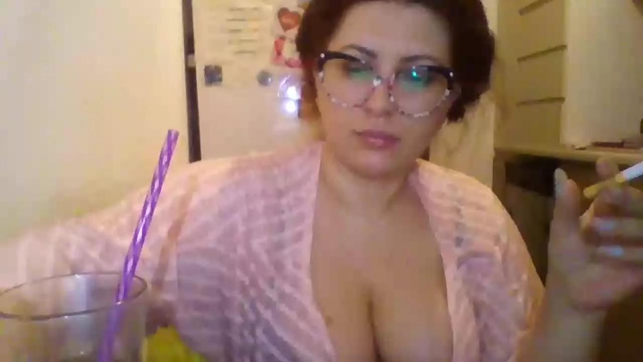 VelvetPurple on Streamray 