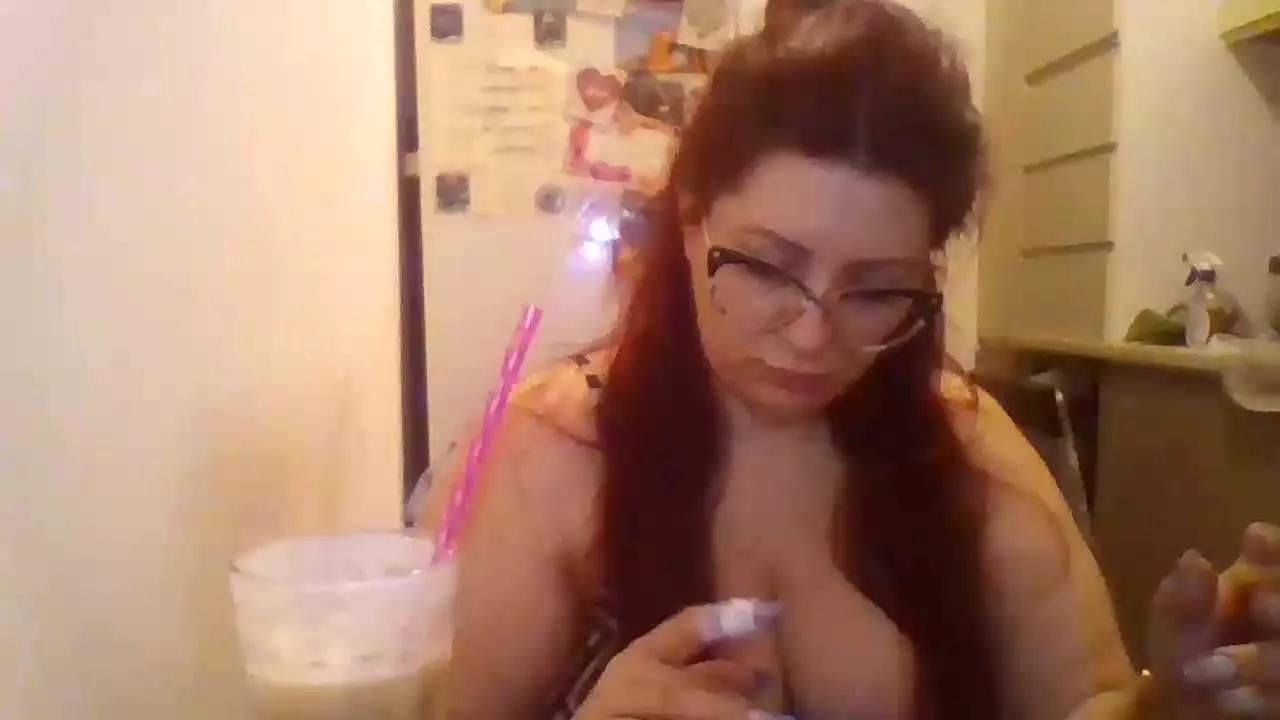 VelvetPurple on Streamray 