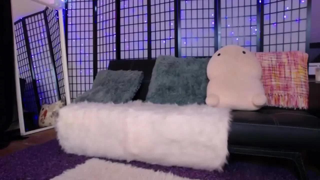 vevelicious on Streamray 