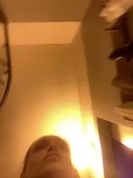 Freechat __Leyla__ on StripChat