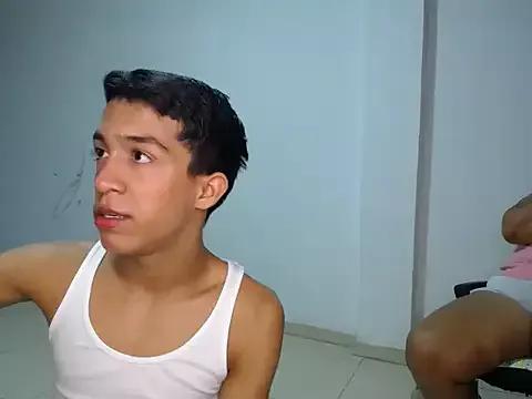 adams_pervert_love on StripChat 