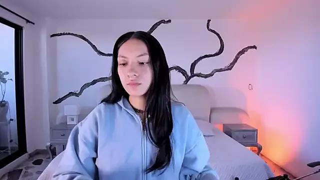 AlliceCopper on StripChat 