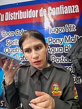 Freechat Alysson-- on StripChat