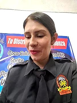 Freechat Alysson-- on StripChat