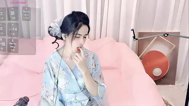 Amanda-19- on StripChat