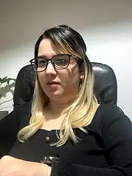 amooraaamoon on StripChat 