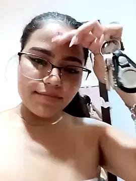 anahi_evans19 on StripChat 