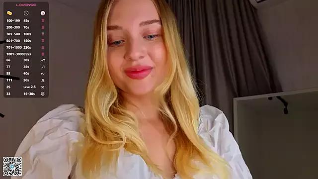ArdathHalfhill on StripChat 