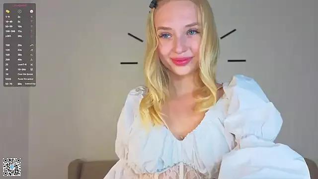 ArdathHalfhill on StripChat