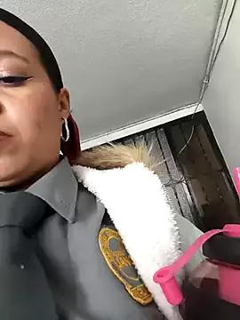 Ariana-07 on StripChat 