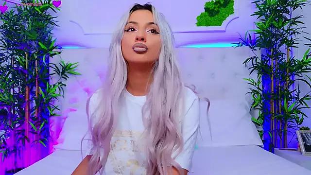 AriannaSins on StripChat 