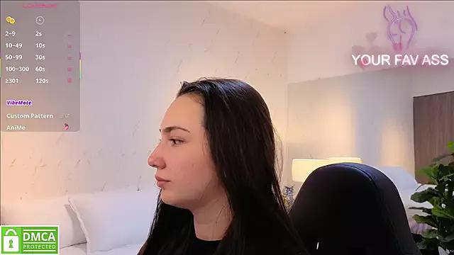 ava_blue on StripChat 