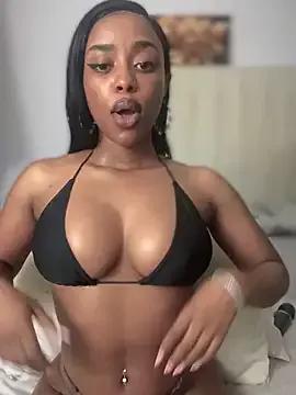 BhadBhad_Kitty — Freechat on StripChat