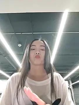 Freechat bingxin- on StripChat