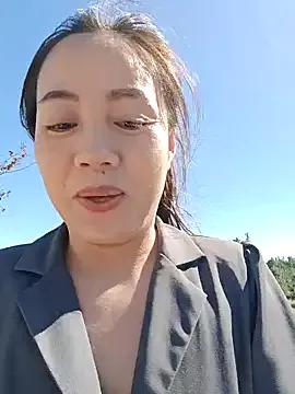 Freechat bingxin- on StripChat