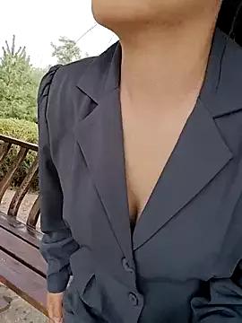 Freechat bingxin- on StripChat