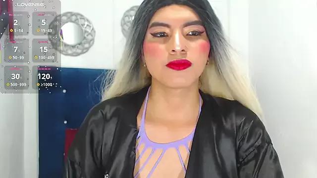 catalina_santana23 on StripChat 