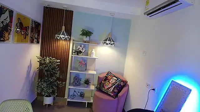 StripChat Dalila_Sky is Freechat Dalila_Sky — Tie very strong my big tits + spank