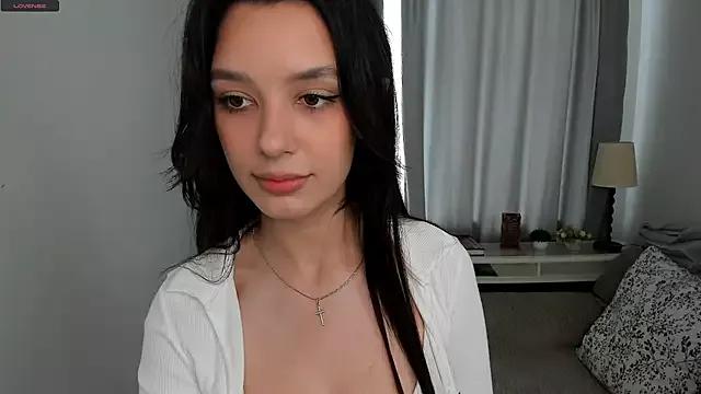 Freechat DemetraSadahiro on StripChat