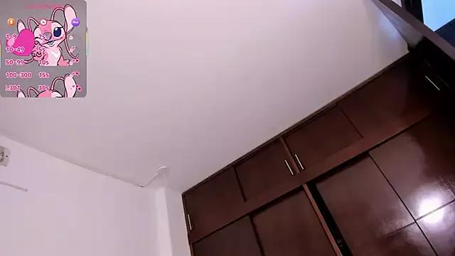 eileen_tanihara on StripChat