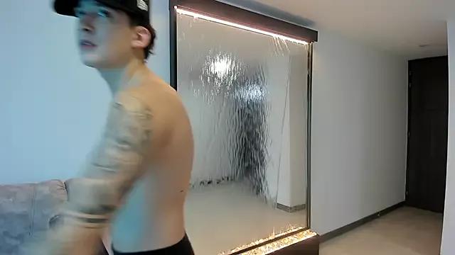 emmanuel_scor on StripChat 