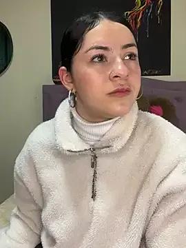 Emmie_Hot on StripChat 