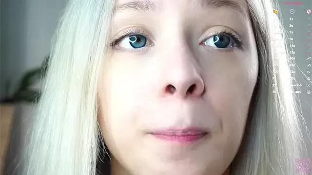 EngelFugler on StripChat 