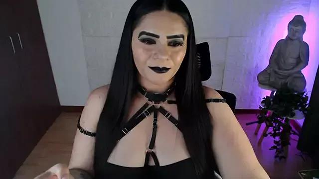 GODDESS_EVANS on StripChat 