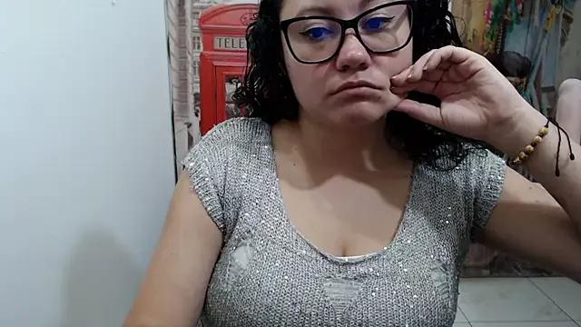 greeneyes_nurse on StripChat 