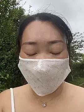 hhouq936 on StripChat 